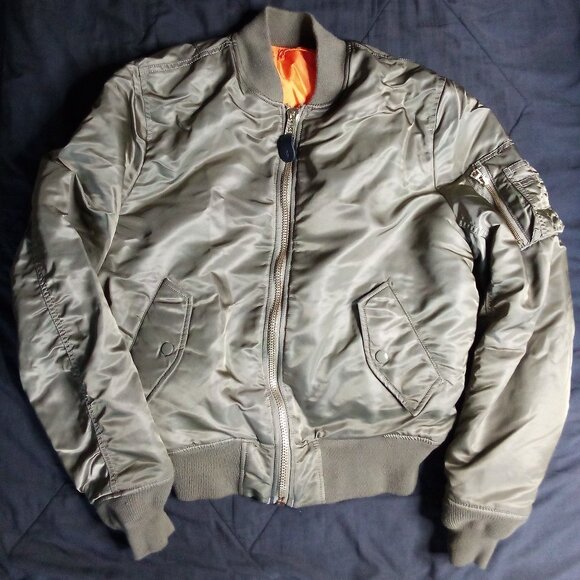 Alpha Industries MA-1 Air Force Flight Jacket - Picture 2 of 7